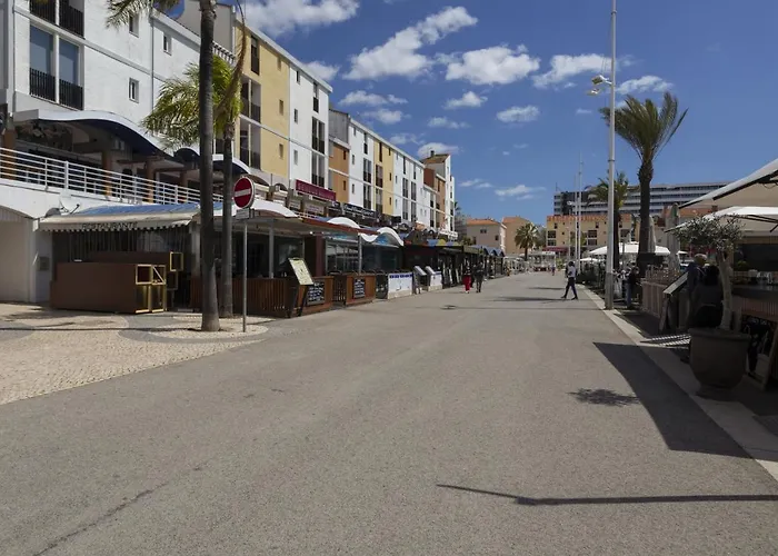 Hopstays Vilamoura In - Marina View