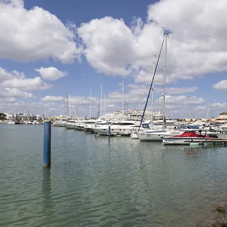 Hopstays Vilamoura In - Marina View 아파트