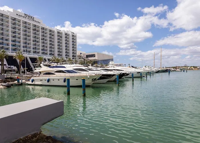 Hopstays Vilamoura In - Marina View
